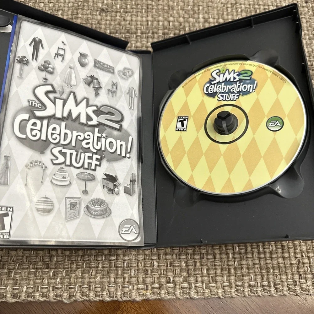 Sims 2 Deluxe PC Game Lot With 6 Expansion‎ Packs: Teens, Pets, Seasons & More!